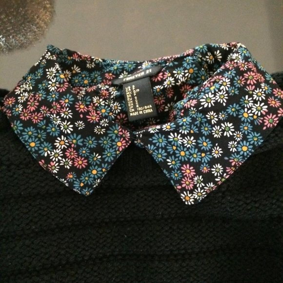 NWOT Forever21 Floral Flare Sleeve Collared Blouse - Picture 4 of 5